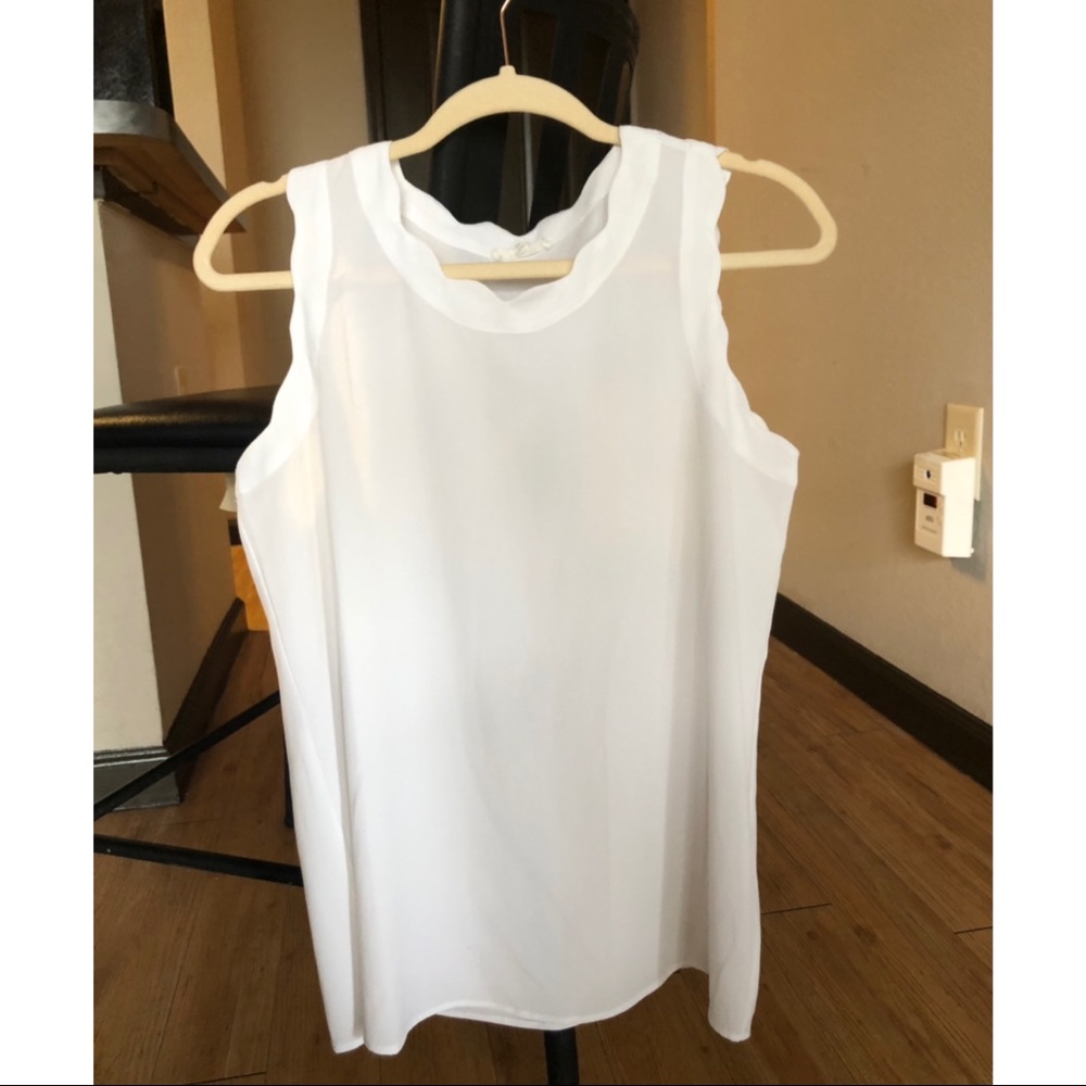 Dress tank